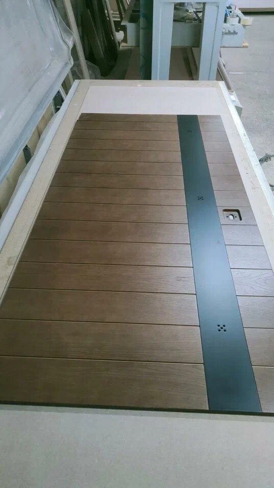 Входная заказная дверь9