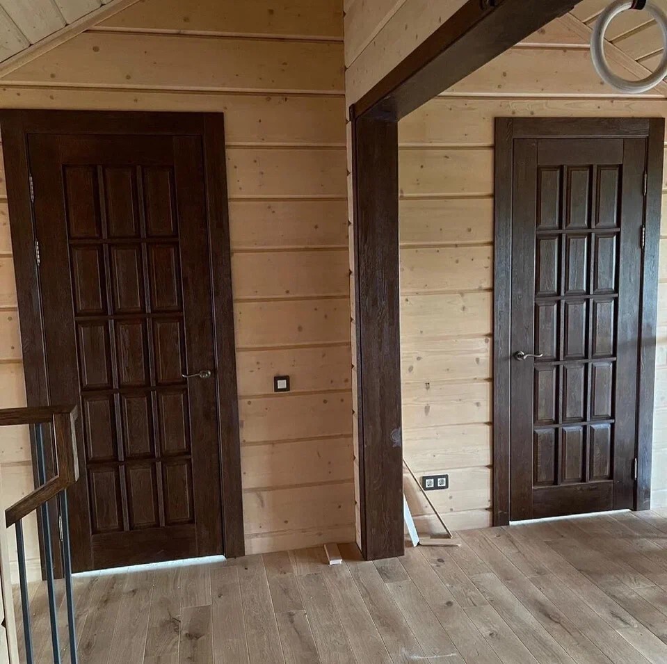 Дверь из массива дуба Британия3